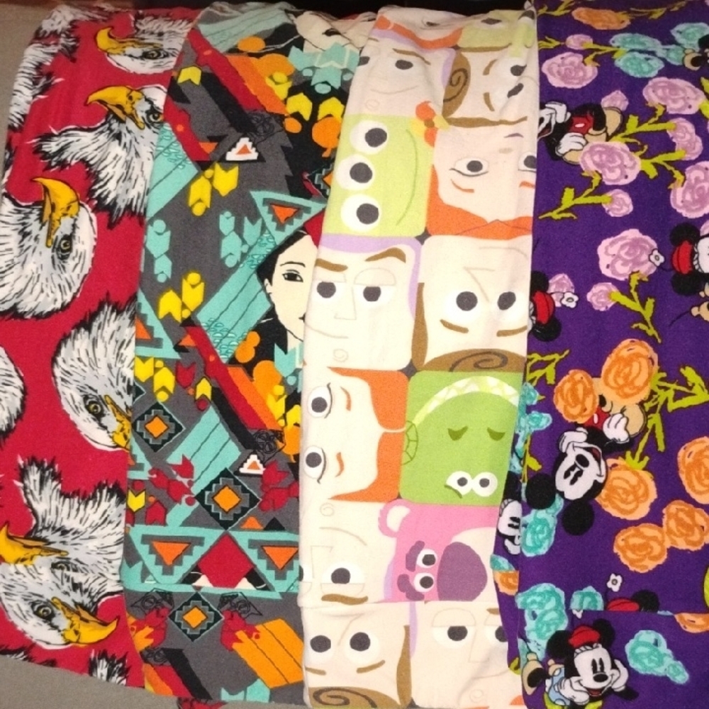LuLaRoe Red and Gray Leggings Bold Style
